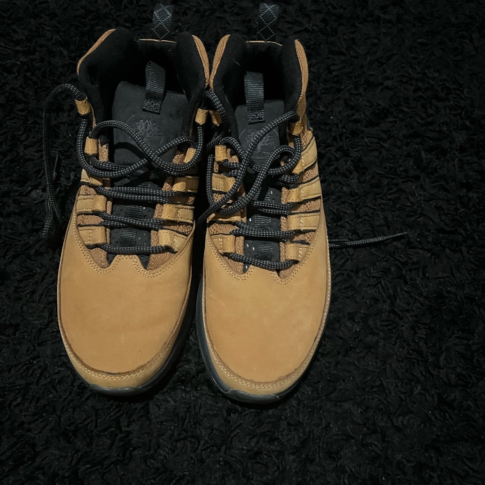 Men's Tan Timberland Hiking Shoes